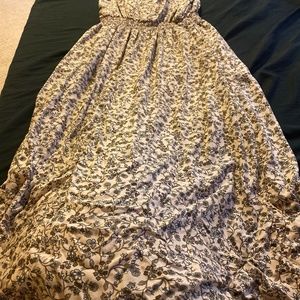 Old navy smocked floral maxi dress